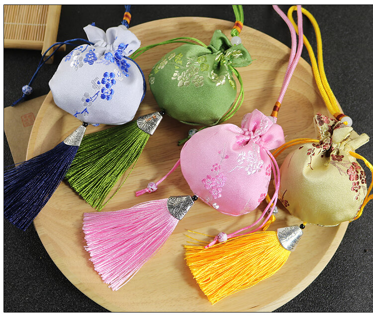 驱蚊神器端午节香包香囊空袋随身驱蚊刺绣古风香袋 药店医院diy香袋香