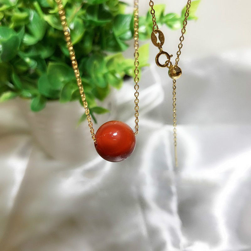 天然水晶南红玛瑙单珠吊坠锁骨链路路通珠女士项链满肉柿子红 18k