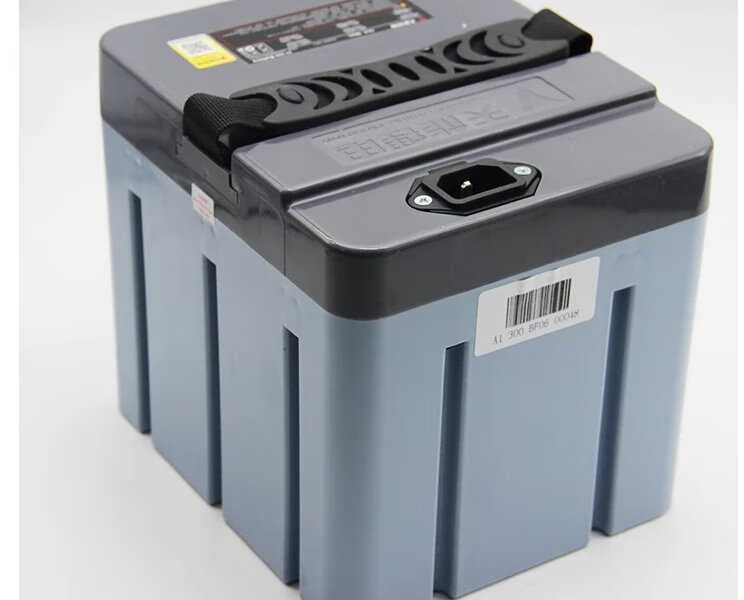 适用天能锂电池48v20ah/16ah小龟王爱玛小刀国标电动车原装锂电池通用