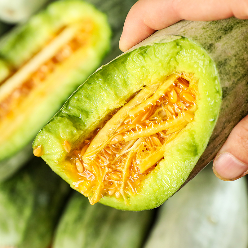 速运山东羊角蜜甜瓜新鲜现在时令小香瓜脆甜年货礼盒羊角蜜3斤