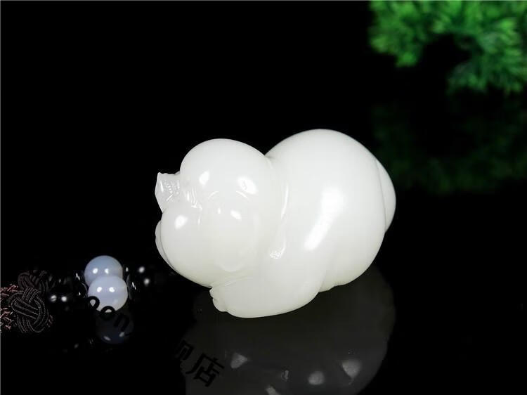 天然玉石新疆和田玉白玉籽料羊脂玉精品把件玉猪手把件 玉猪手把件