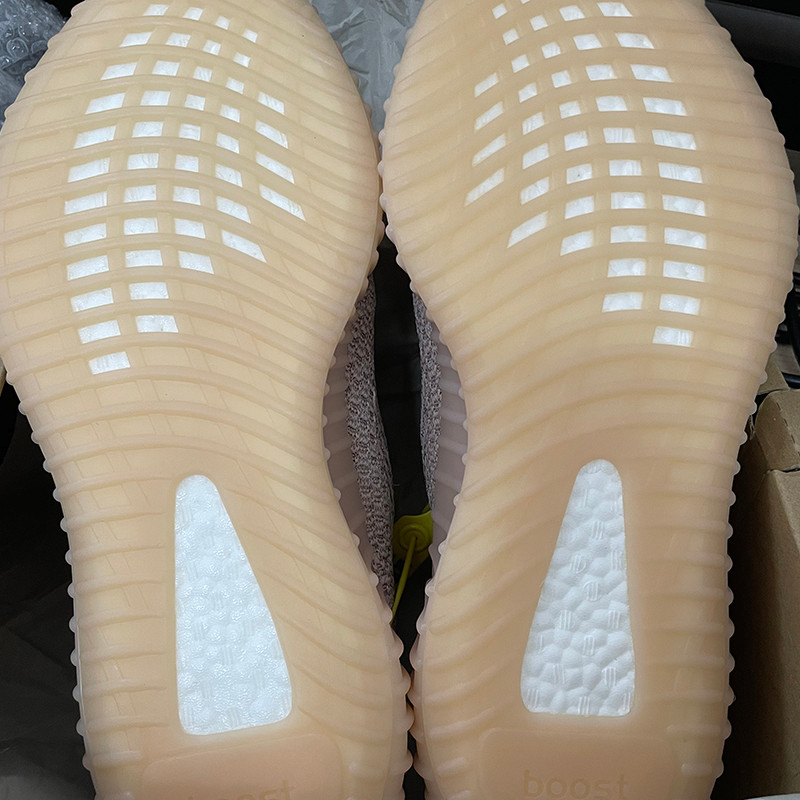 瑕疵adidas三葉草yeezyboost350v2熒光綠滿天星椰子跑步鞋fx4130fw