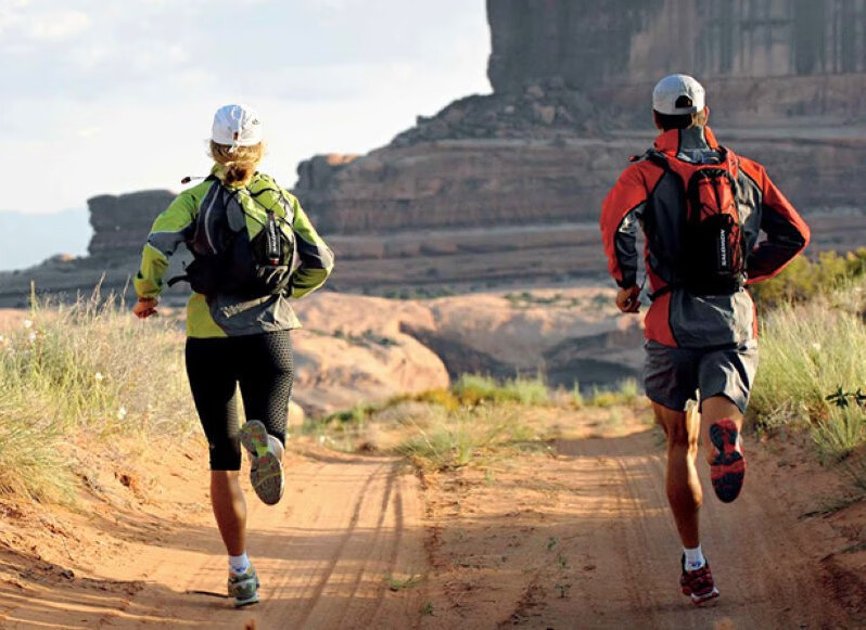 欧美运动潮牌徒步鞋男夏季登山鞋女透气男鞋低帮轻便运动户外鞋情侣款