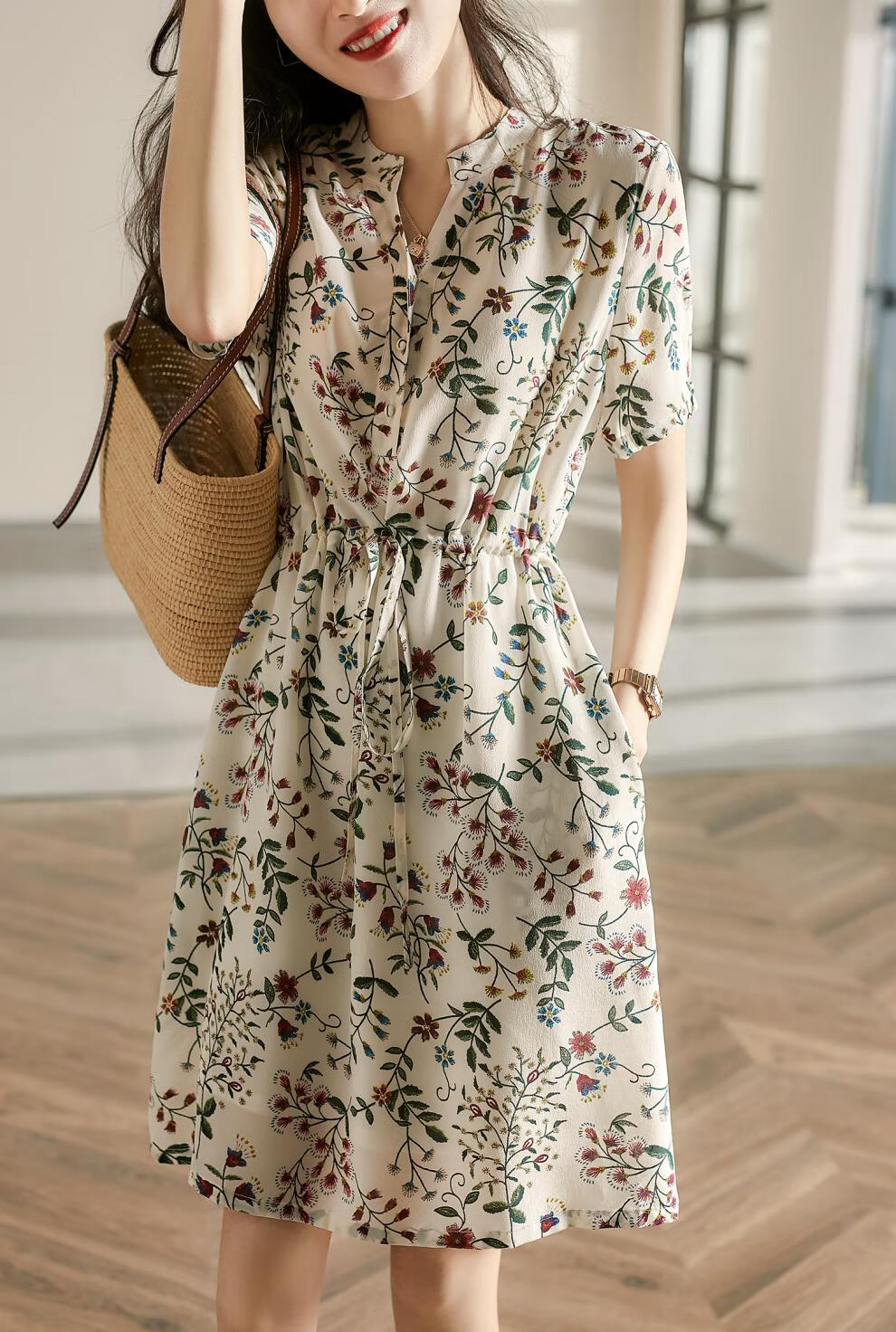 璞衣2021夏装 女时尚气质植物印花抽绳显瘦系带中长款短袖连衣裙2859