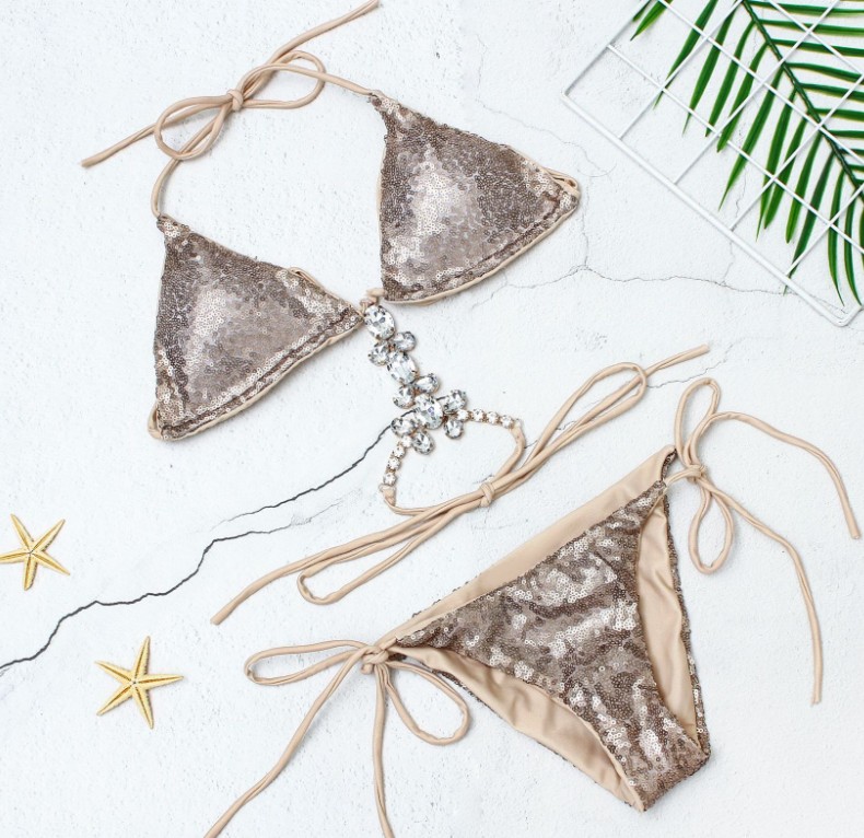 比基尼三点式性感闪闪水钻大小胸聚拢度假泳衣女度假温泉纯欲风镶钻