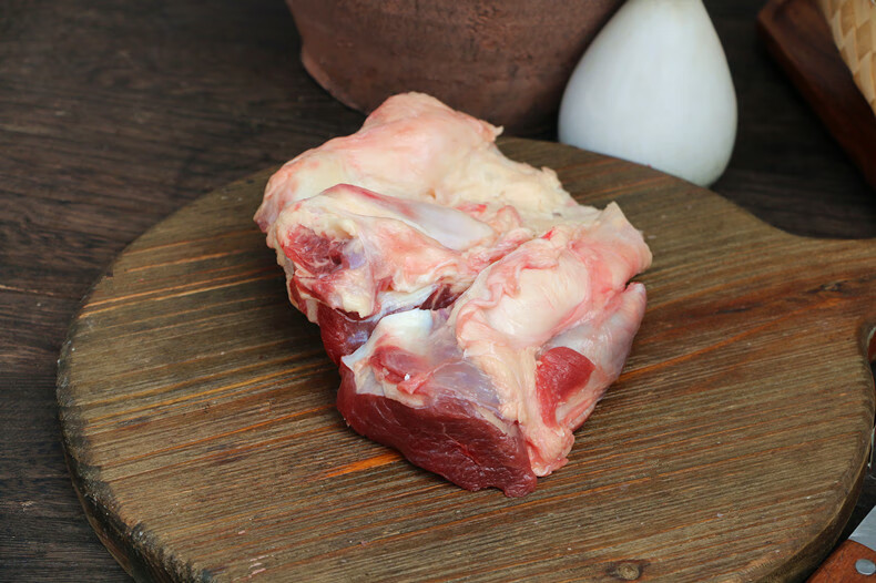 富铭士 带肉牛膝盖骨 新鲜 带筋带肉 牛窝骨 牛膝盖骨 窝骨 3斤