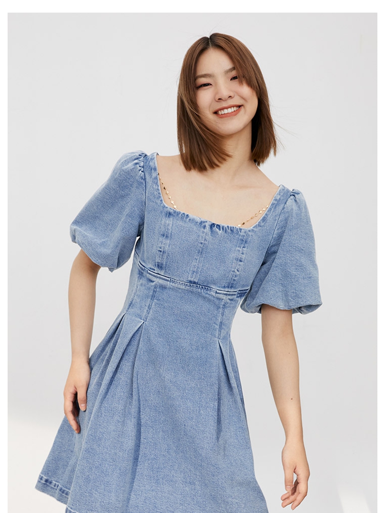 only2022夏季新款时尚修身显瘦方领短款牛仔连衣裙女122242017 j32210