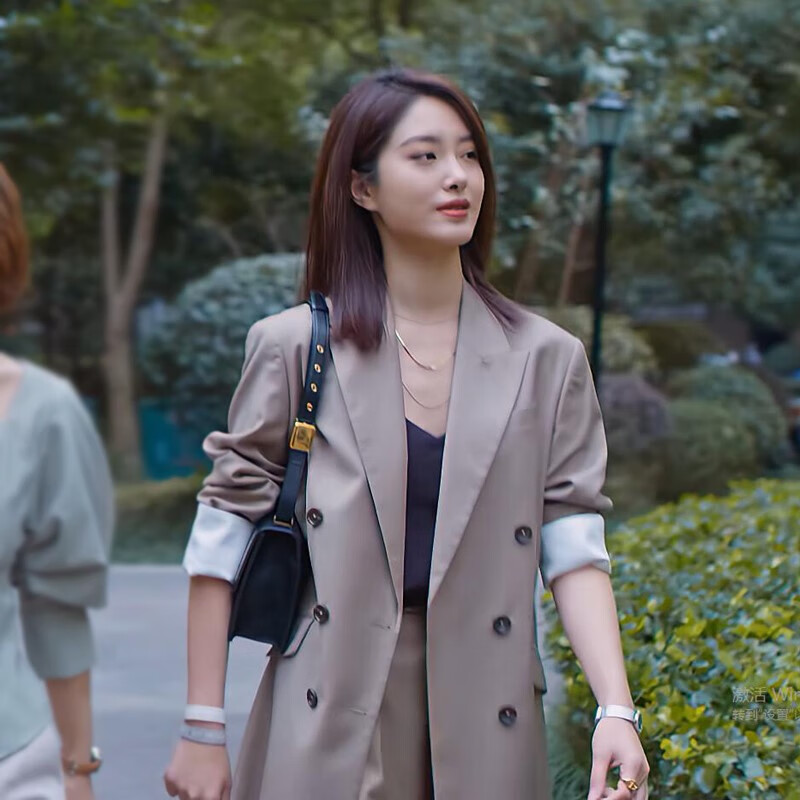 欢乐颂3同款衣服欢乐颂3杨采钰方芷衡露西同款衣服小西装外套女感西服