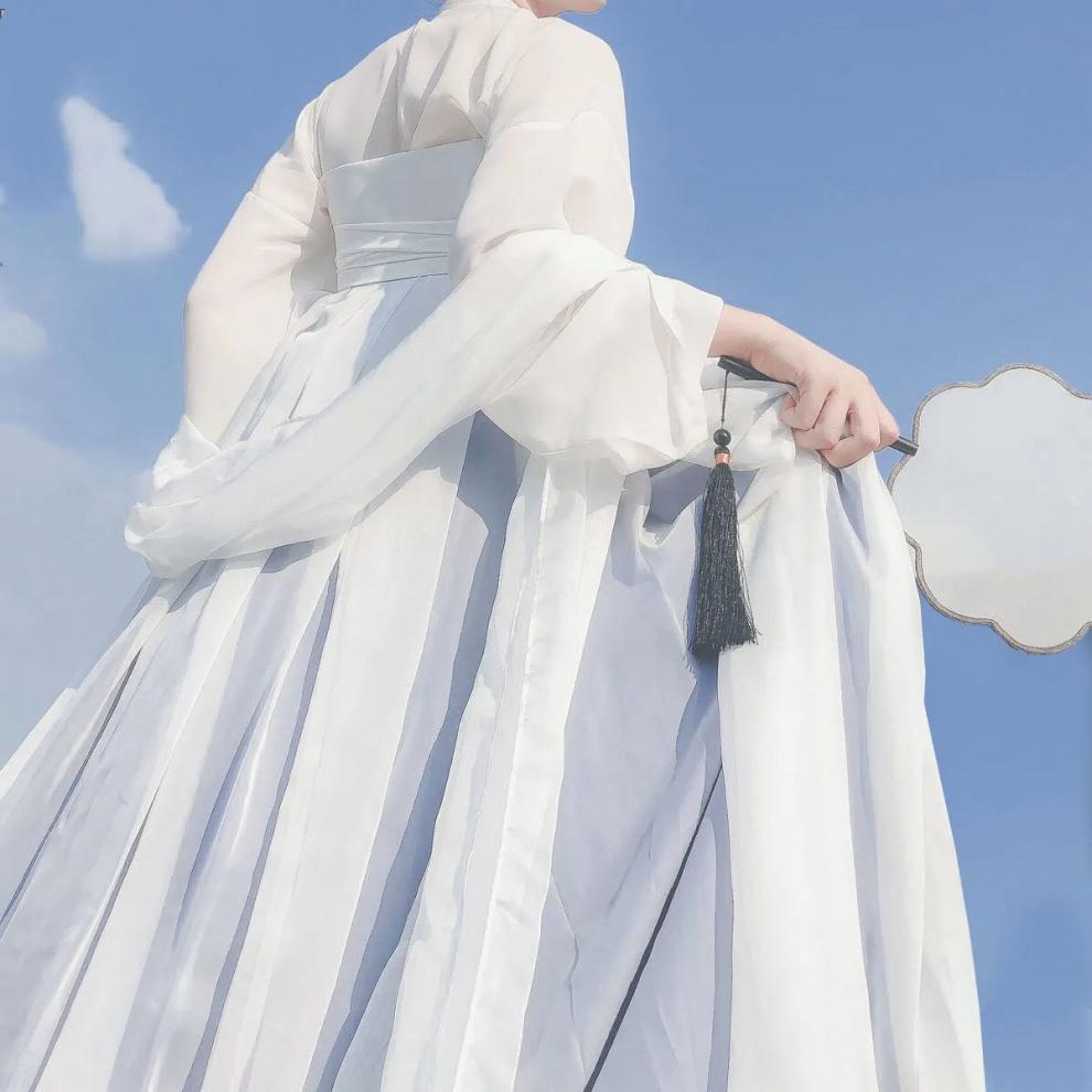 中芳韵万里晴空学生汉服白菜原创汉服元素女仙刺绣齐胸襦裙大裙摆夏款