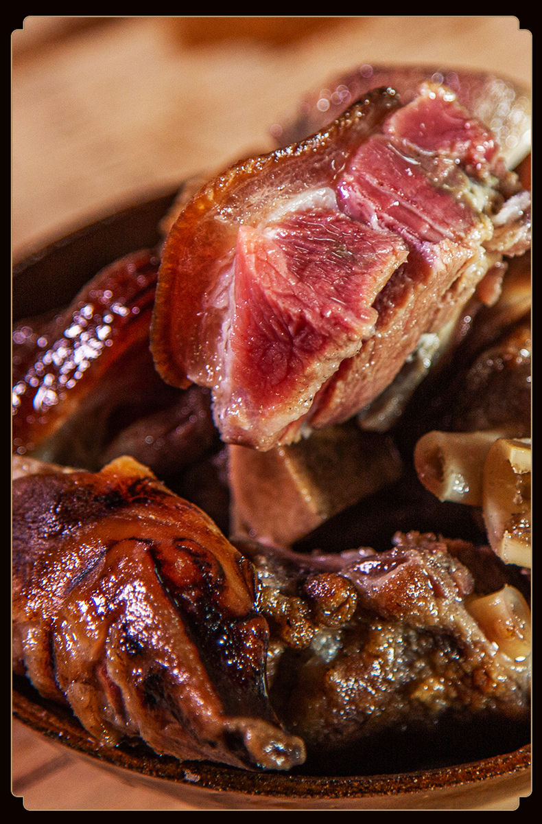 五折腊肉四川腊猪腿农家自制烟熏肉特产腊猪蹄腊猪脚整只6斤整支猪腿1