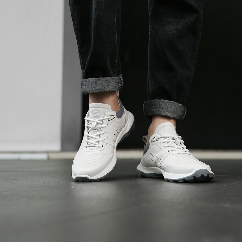 ecco爱步休闲运动鞋男户外探索透气舒适减震跑步鞋健步系列870909