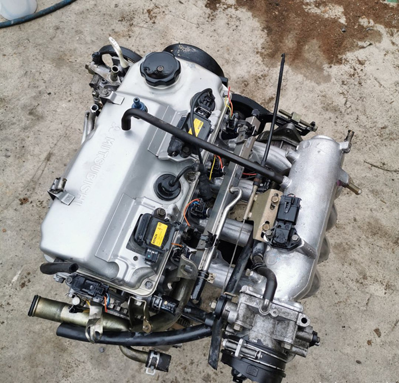 适用三菱菱帅比亚迪f3 4g15 4g18猎豹黑金刚4g64 4g63 4g64发动机