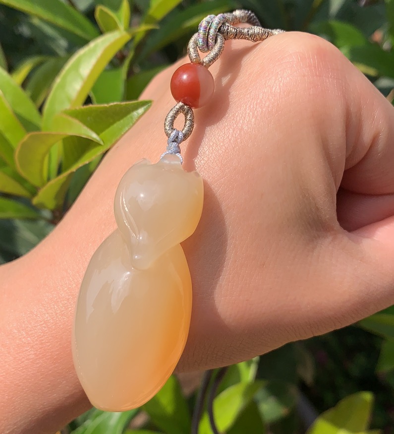 k&k宝钰天然黄龙玉小黑山冰黄老料魅狐狸挂件吊坠证书新