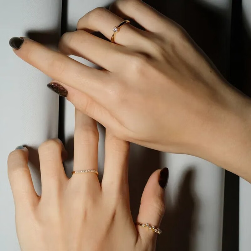 kty时尚流行18k金排钻时尚小钻石排戒波浪群镶钻戒珠宝叠戴戒指荣宾