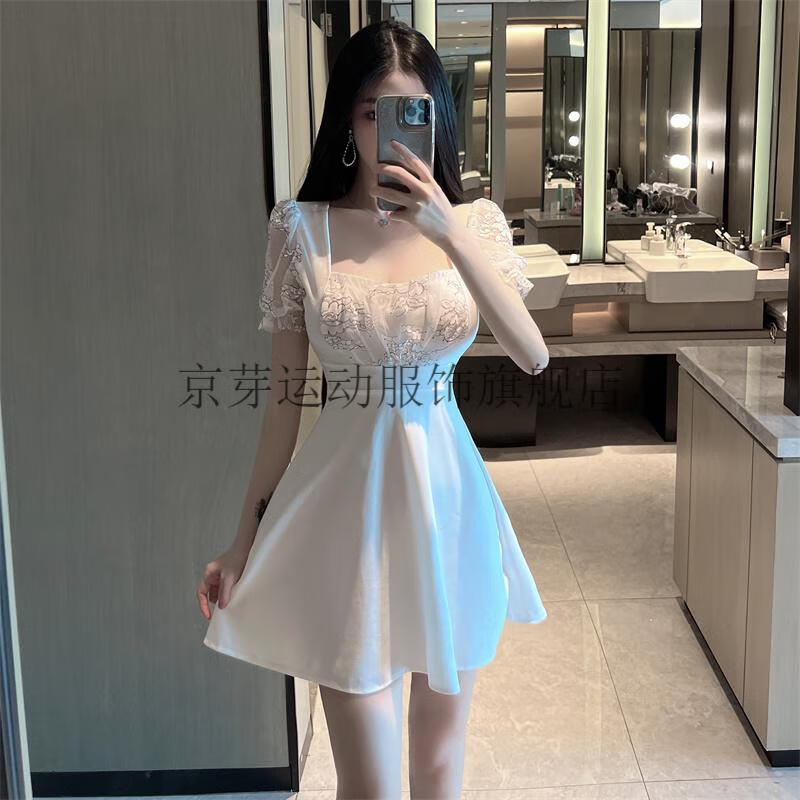 fde6644f20879abc.jpg