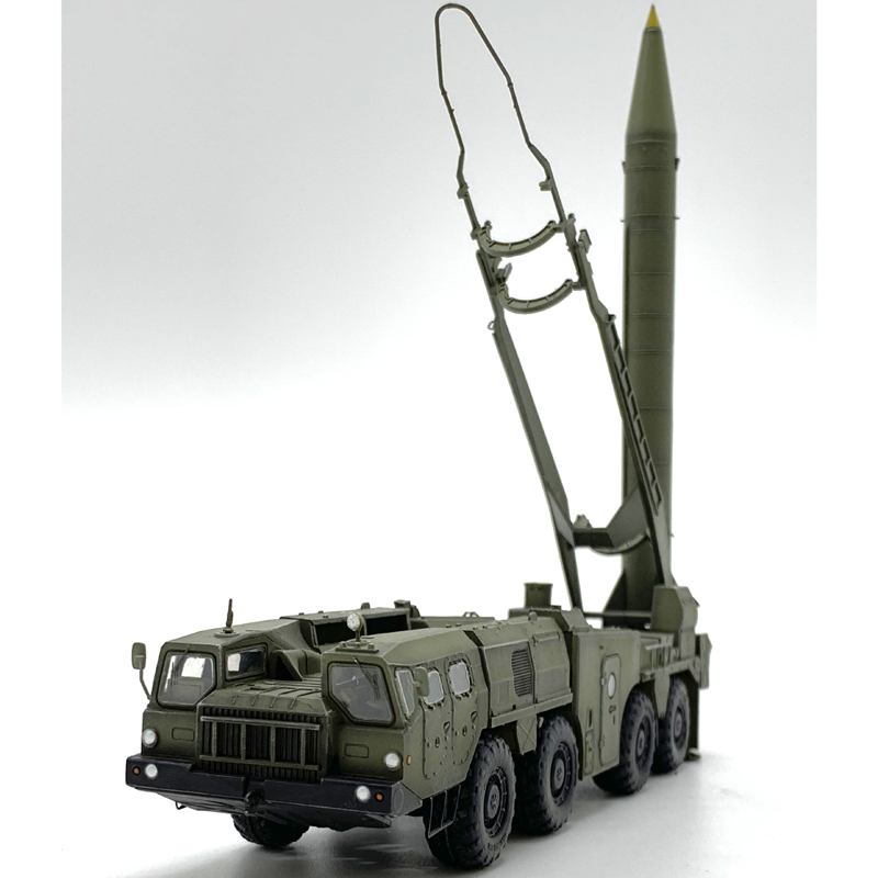 飞毛腿导弹模型1:72 俄罗斯飞毛腿导弹发射车绿色完成品模型【图片
