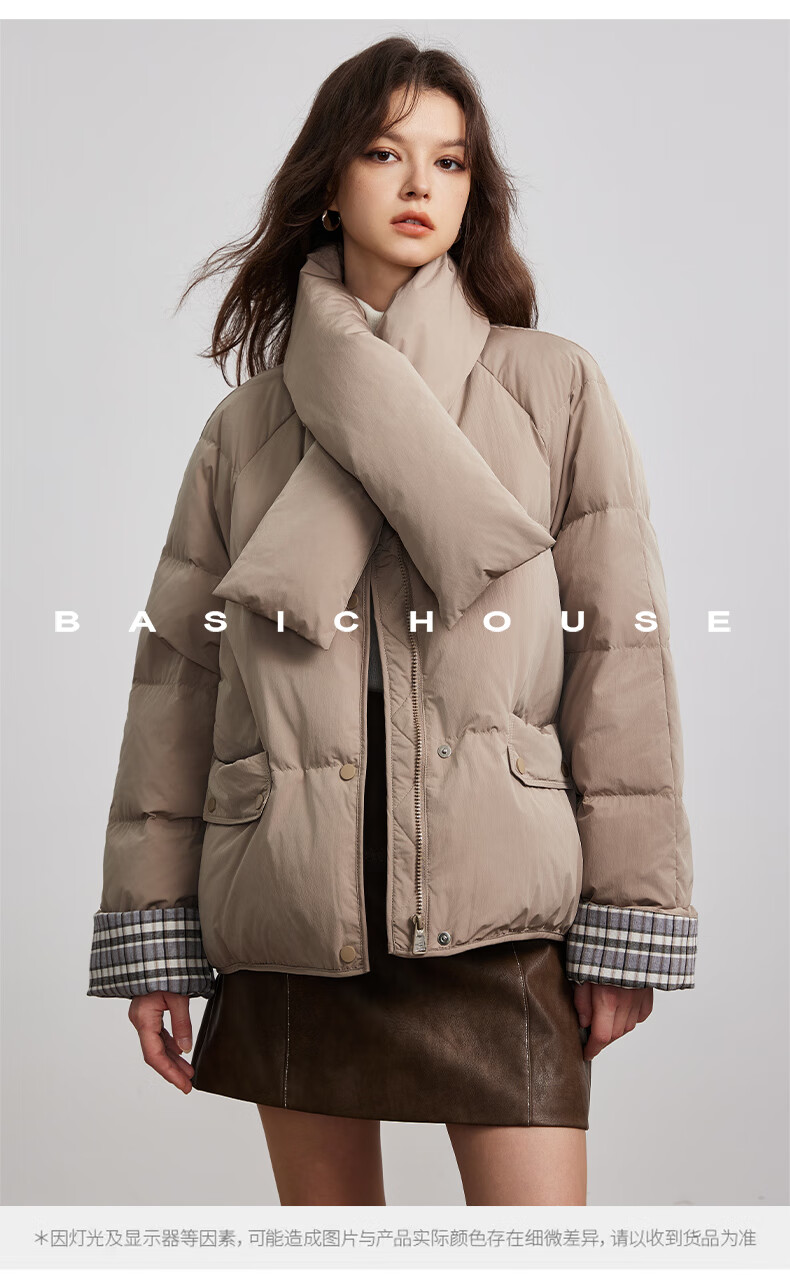 BASIC HOUSE/百家好韩系围围巾蓬松鸭绒外套卡其巾领羽绒服女2024冬季90白鸭绒蓬松外套 卡其绿 S（有围巾）详情图片6