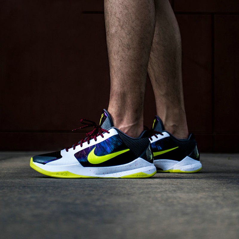 nike耐克zoomkobe5zk5科比5代湖人李小龙黑黄黑白实战男子运动篮球鞋