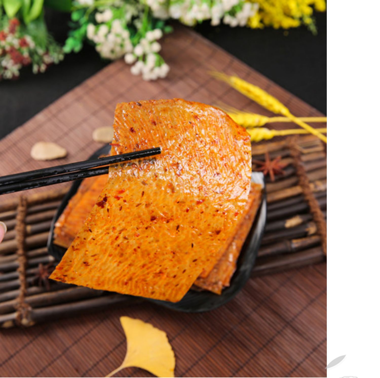 五折喜洽烤牛筋辣条素面筋210克辣条辣片馋嘴休闲麻辣零食小吃210克烤