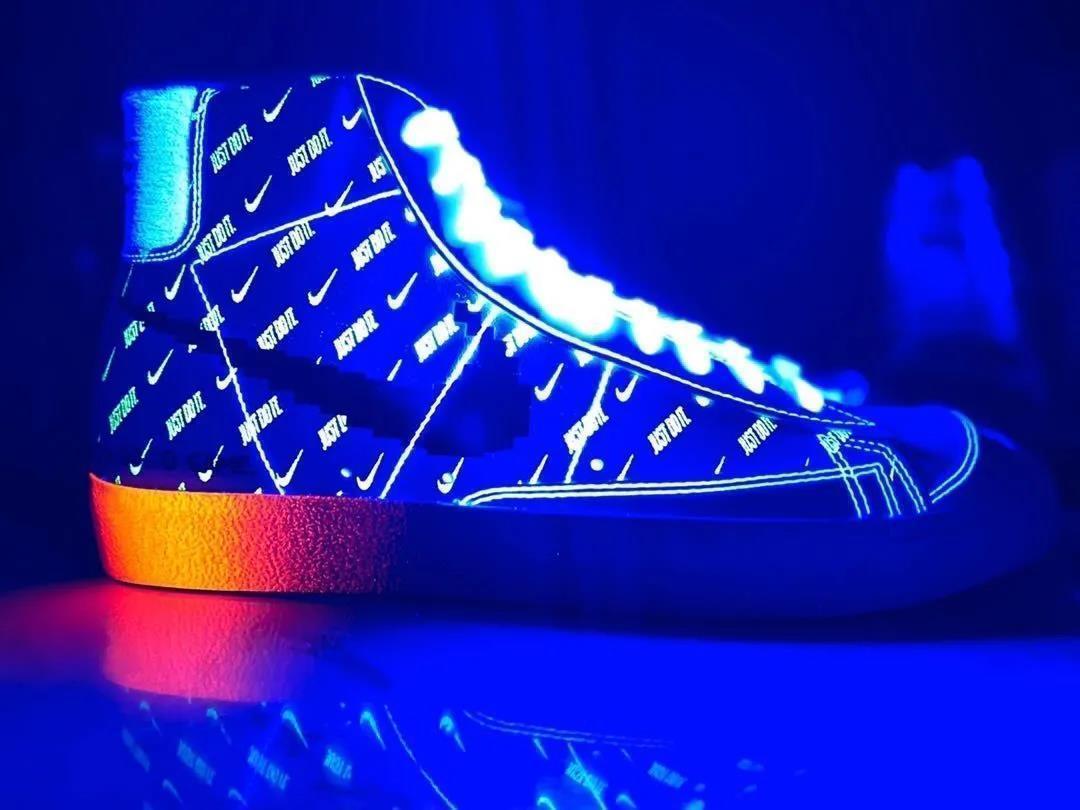 耐尅联名开拓者aj电玩sbblazermid77男女夜光电玩像素鞋aj3男女鞋