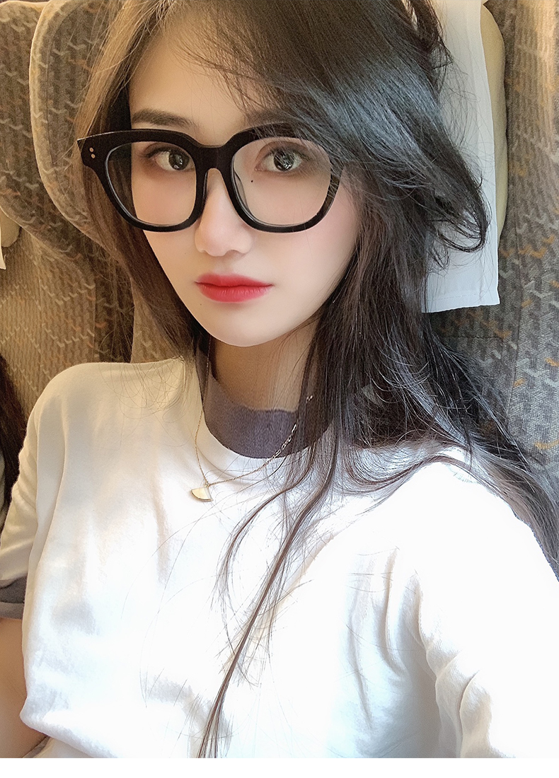 mincity黑框眼镜女防蓝光眼镜显脸小网红平光素颜神器韩版小脸潮 配1.