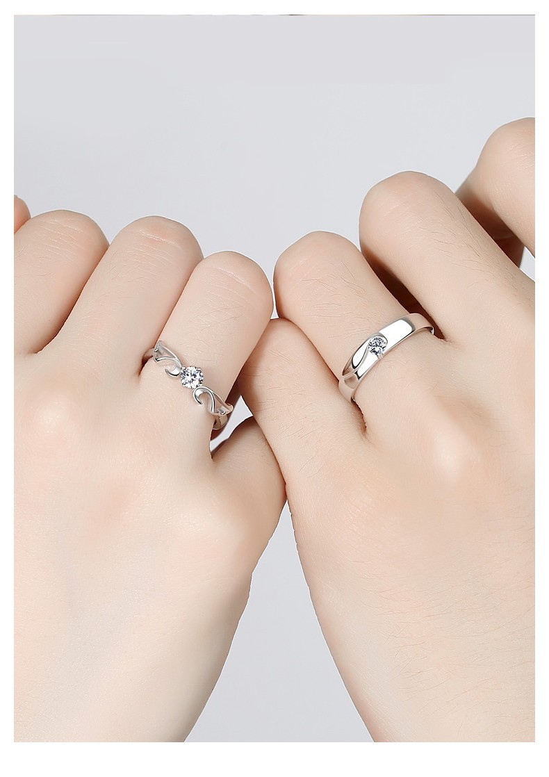 老凤祥款 铂金戒指pt950情侣对戒结婚18k白金莫桑石钻戒男女素圈 永恒