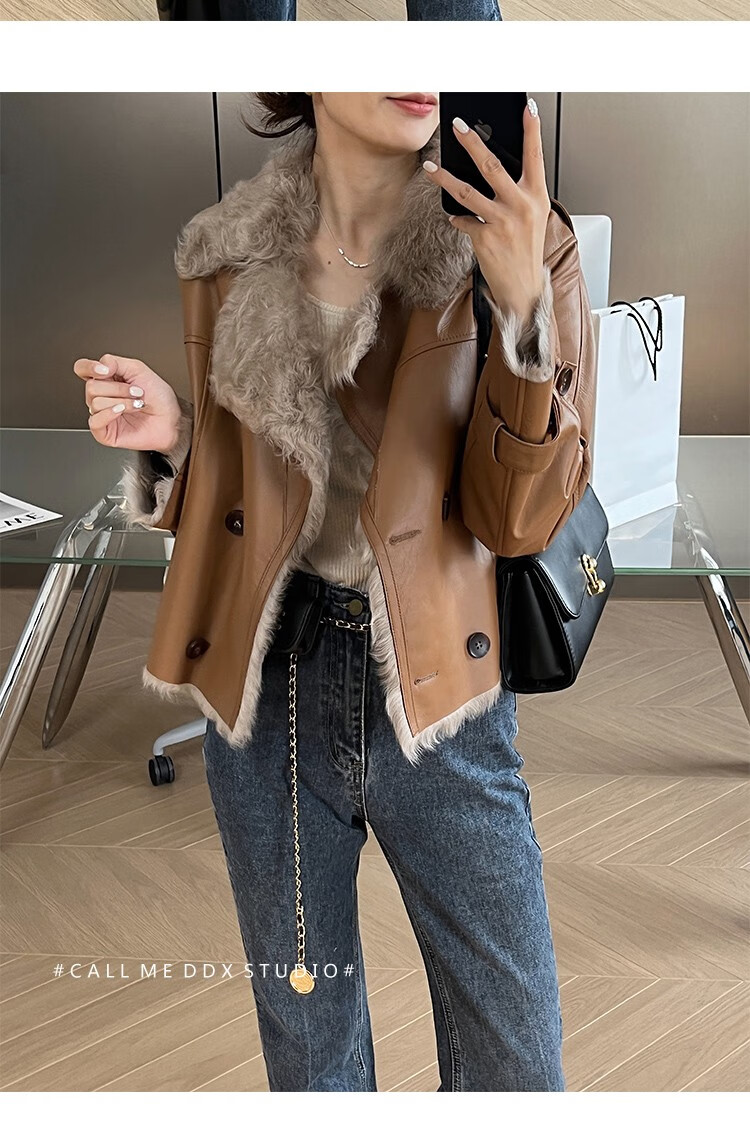 鹿王恋雪2022年冬季新款小湖羊皮毛一体外套女短款翻领机车羊羔毛皮草