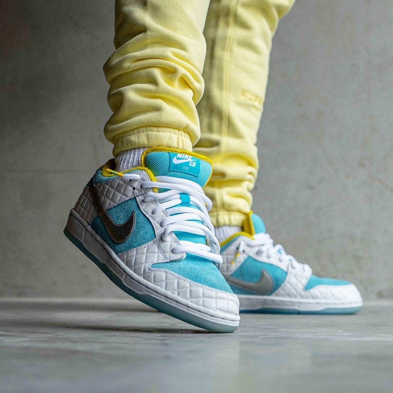 nike耐克男女鞋sbdunklow冰淇淋时尚休闲滑板鞋cu3244100bq6817302黑