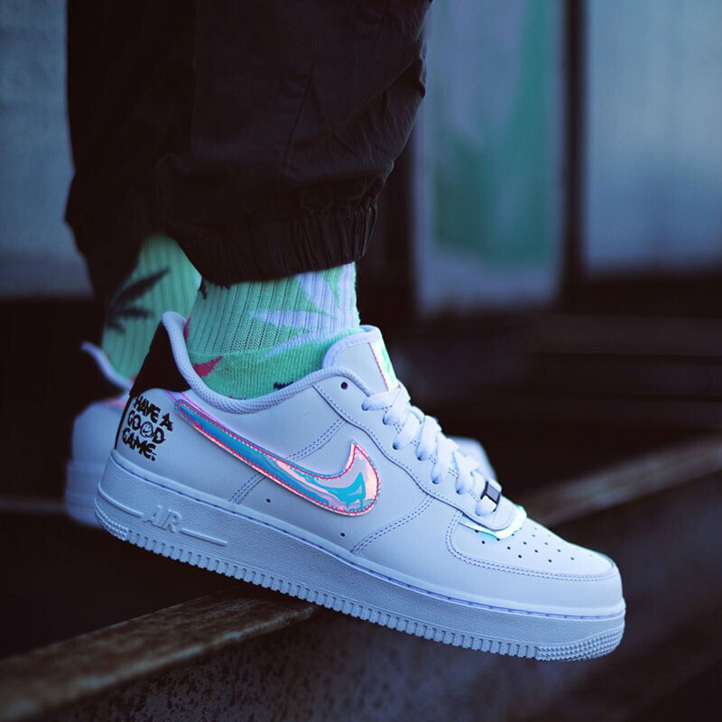 耐克nikeairforce1af1白彩镭射电玩像素空军低帮板鞋dc0710191dc07