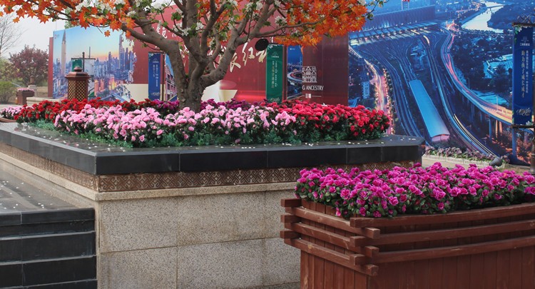 新品户外工程商场幼儿园室外花箱花坛装饰塑料假花绢花绿化室外仿真花