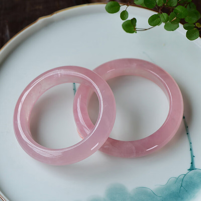 帛灵【珍藏级】粉水晶手镯 莫桑比克冰种粉晶圆镯 粉嫩甜美女款淡粉镯