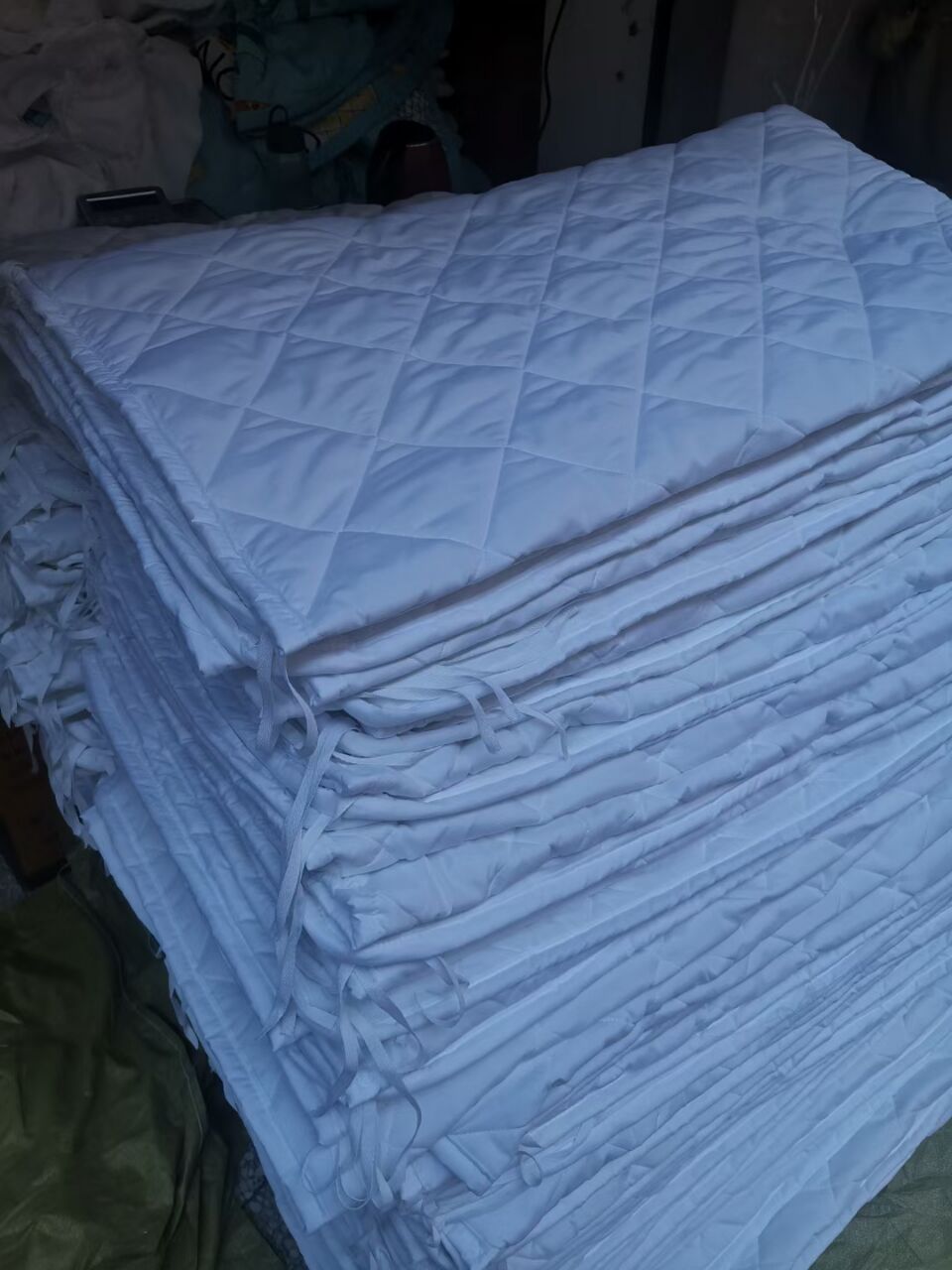 医院用被褥病床上用品丝绵被芯宾馆诊所美容院单人床棉花被子褥子 4斤