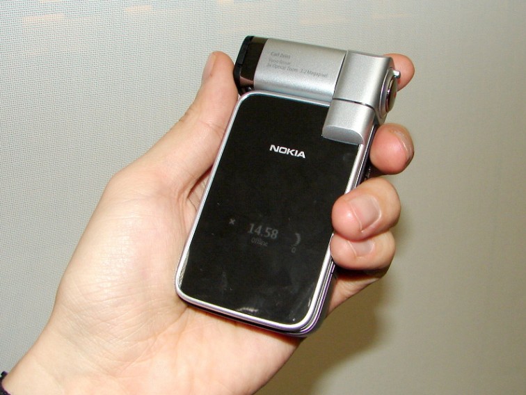 nokia诺基亚n93i经典库存n93翻盖智能旋转拍照机皇原装诺基亚n93银色