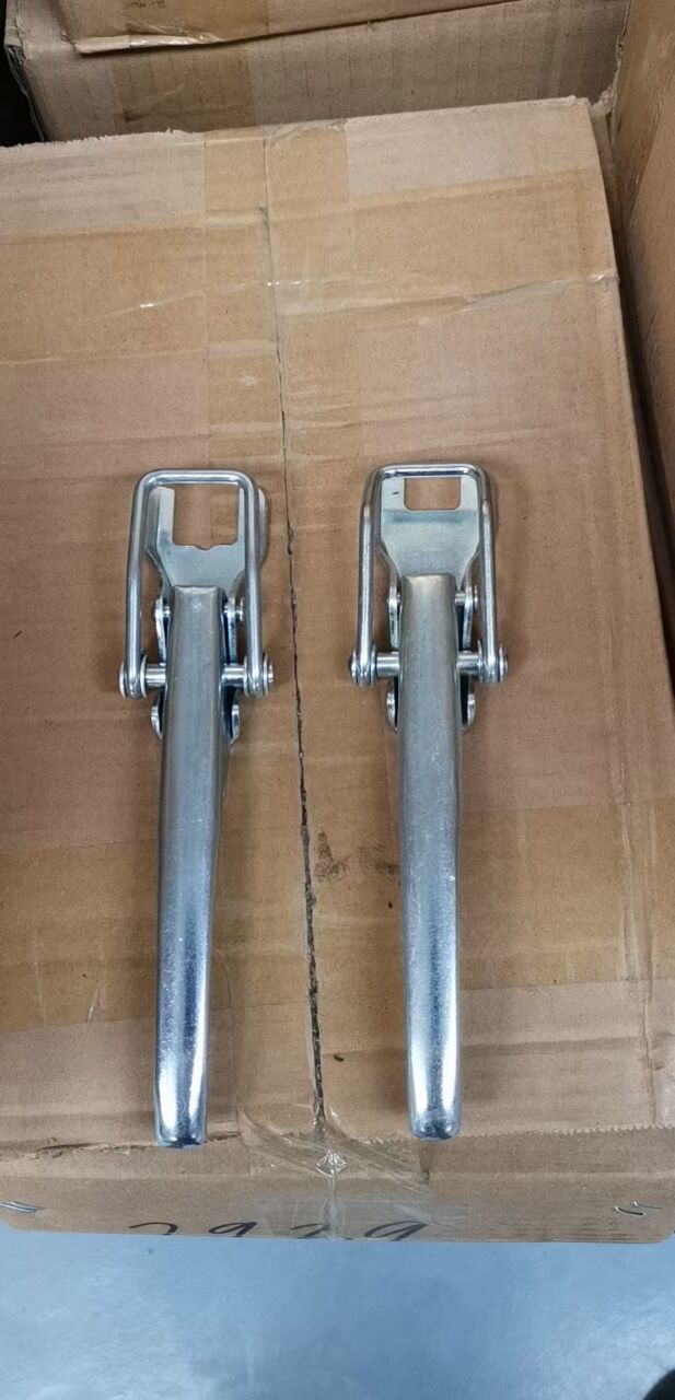 适配五菱荣光小卡/之光小卡货车厢扣手尾门栏板锁扣后门拉手锁扣 栏板