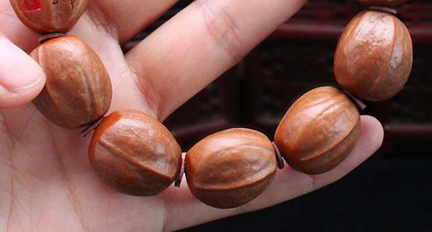 橄榄核素核手串男纯手工打磨老树铁核原皮原籽光珠苏工核雕橄榄胡手链