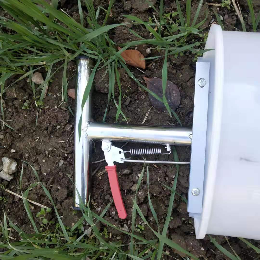 德骊嘉果树施肥器农用多功能撒化肥神器农业机械工具尖头铁铲下肥料