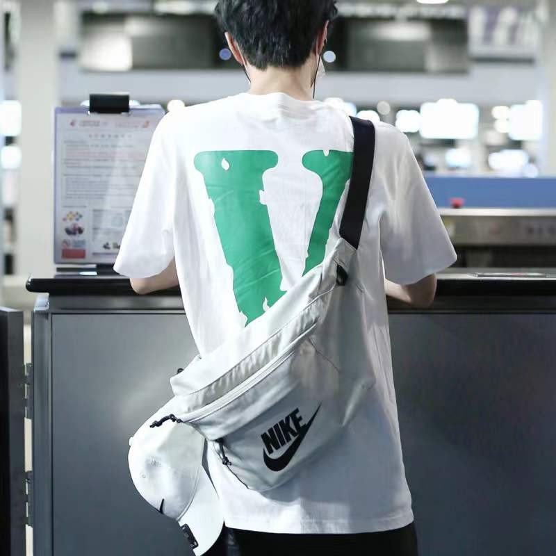 nike耐克王一博同款双肩包男女运动学生书包电脑包户外休闲旅行背包