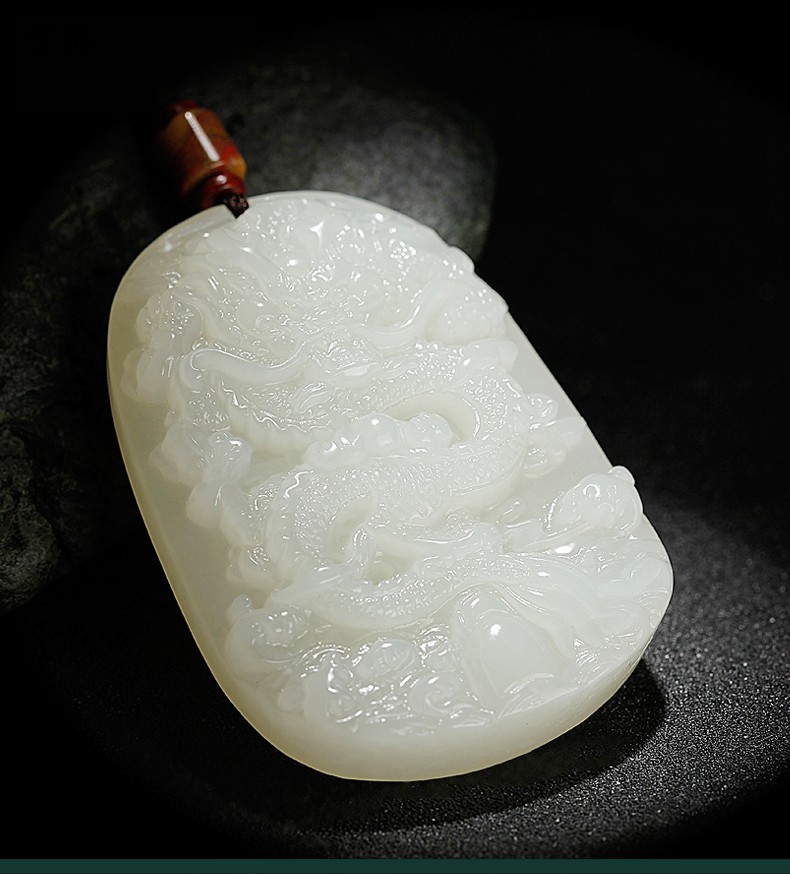和田玉碧玉龙牌吊坠男款羊脂白玉生肖龙玉石项链玉坠玉牌挂件白玉龙牌