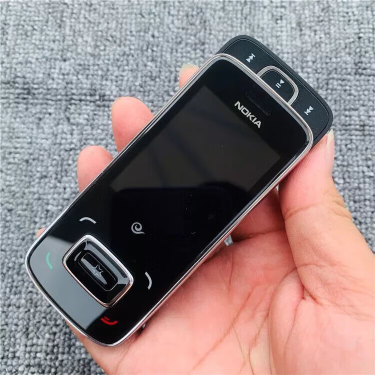 诺基亚(nokia) 8208滑盖按键电信天翼cdma双向滑道学生老人戒网蓝牙