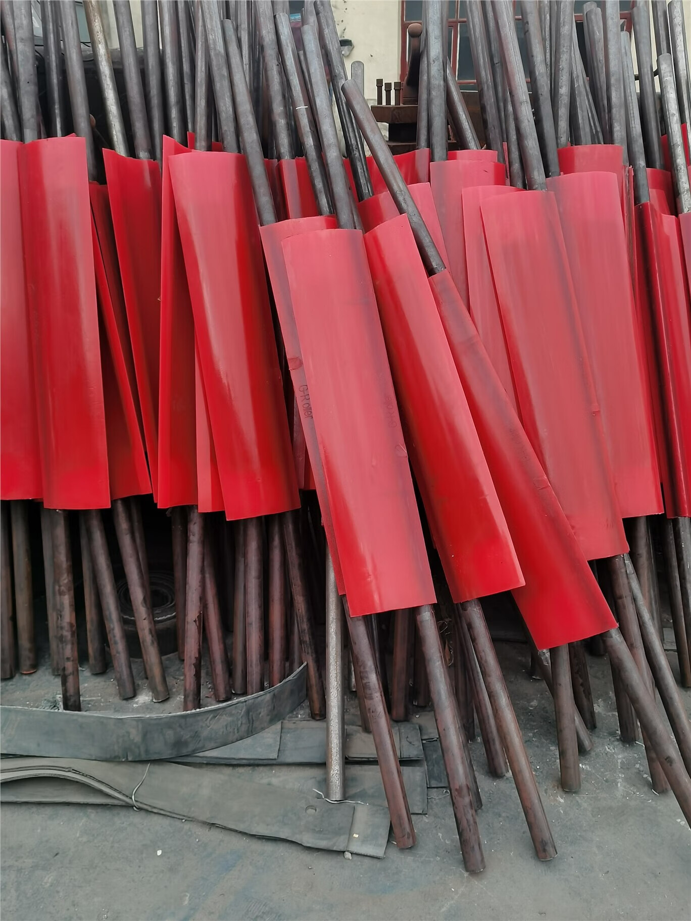 皮带清扫器聚氨酯传送带刮板高分子hp合金马丁输送带刮泥板刮料器