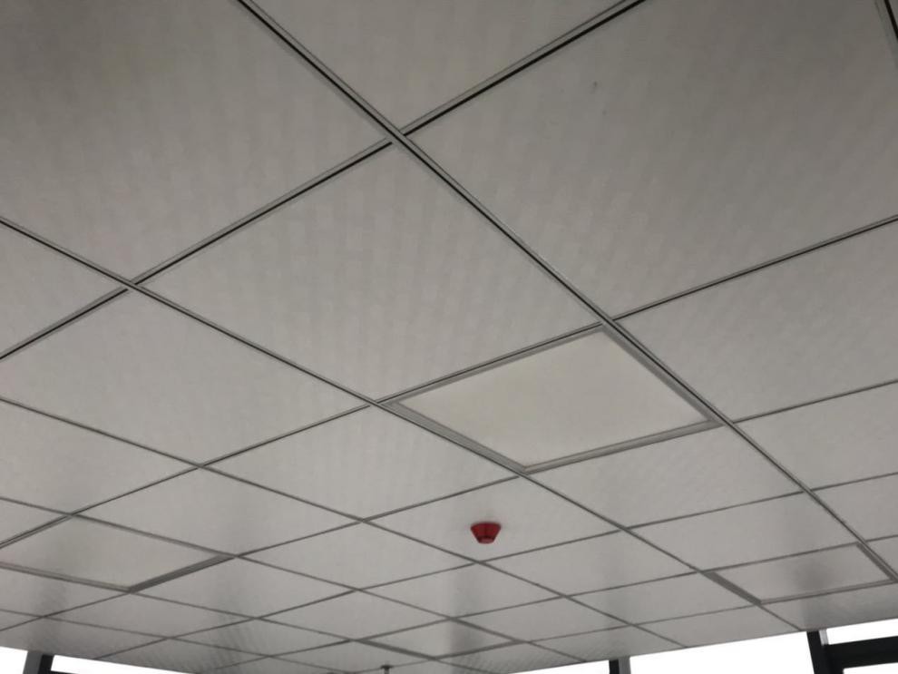 防水石膏板600x600三防洁净装饰板60x60规格办公室天花板吊顶材料自装