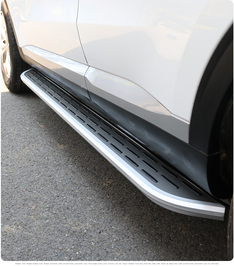 小城伊香 21款rav4荣放侧踏板原厂脚踏板2020新rav4原装威兰达专改装