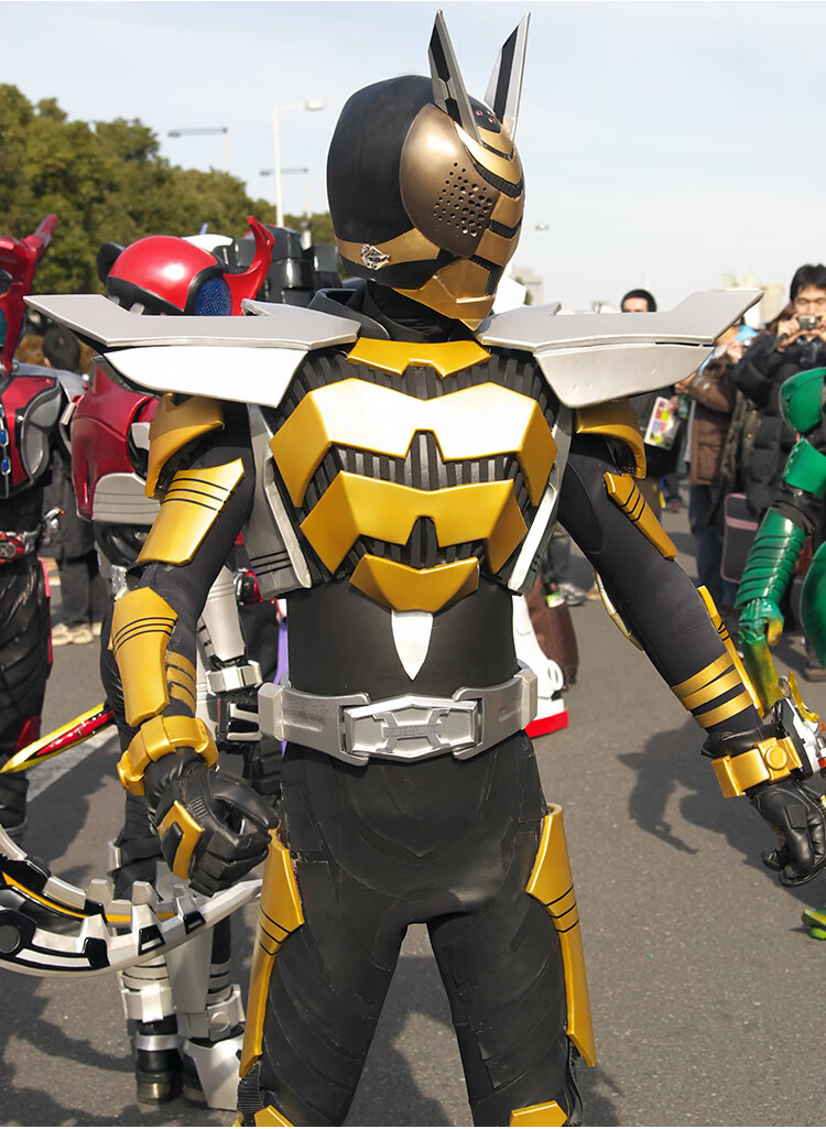 天智星假面骑士皮套可穿戴甲斗kabuto可穿戴全身盔甲头盔diy手工eva道