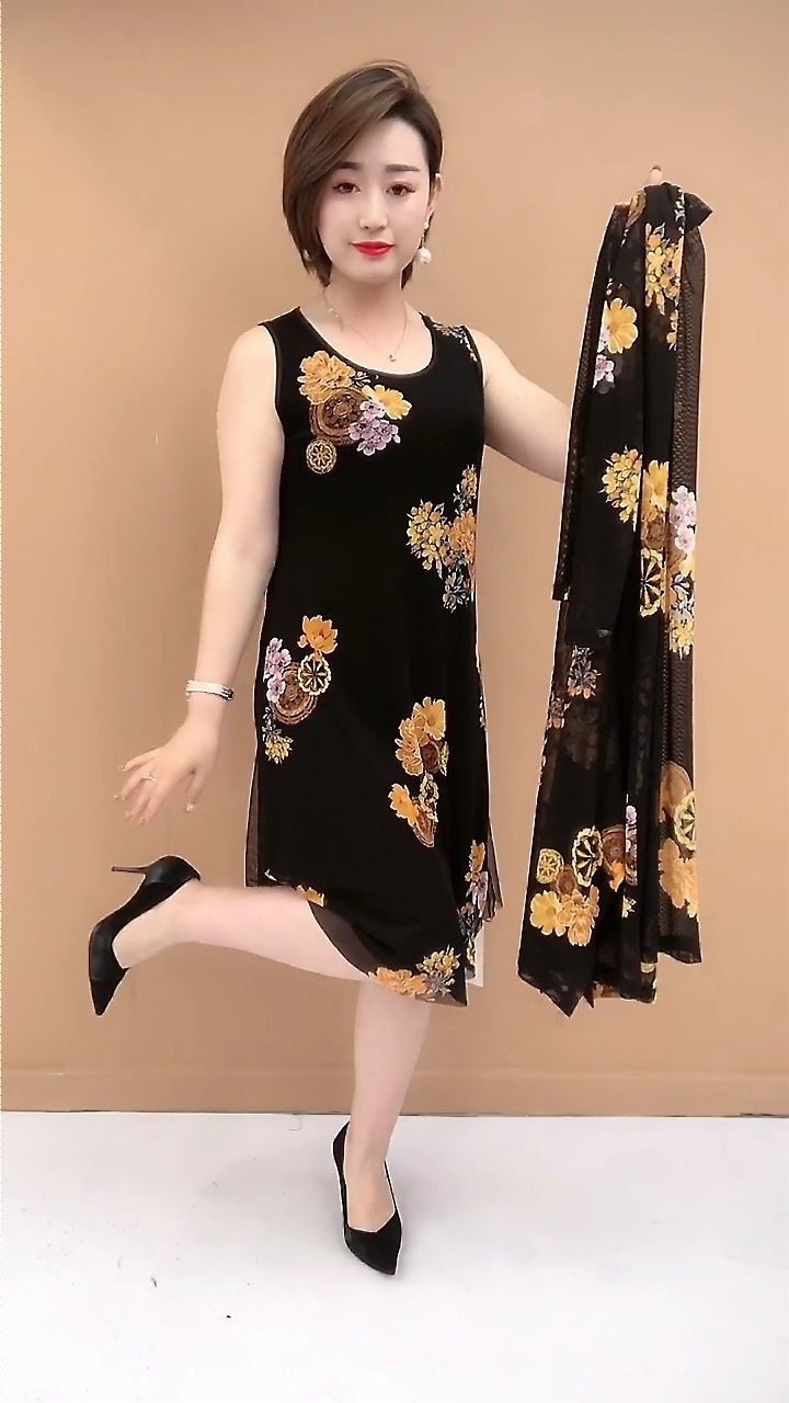 女装新款中年女夏装两连衣裙40岁50妈妈装中老年阔太太洋气高贵套装裙