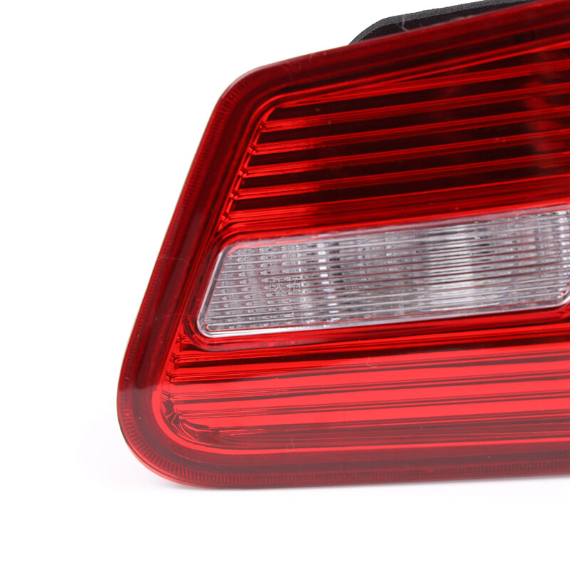 方拓适用于荣威350后尾灯倒车灯刹车灯总成荣威350s后大灯荣威350尾灯