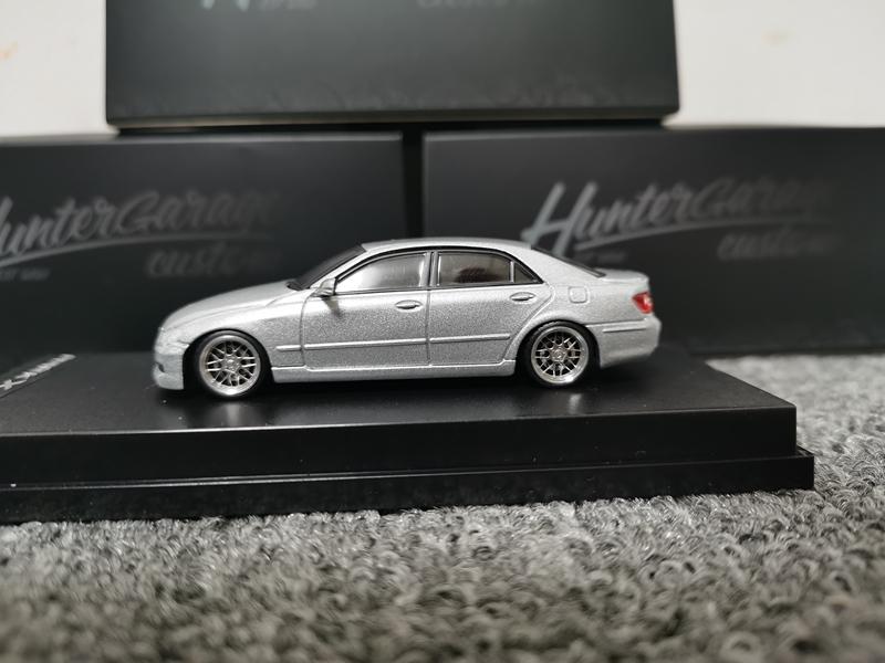 原厂丰田锐志车模型电镀合金轮毂1:64汽车模型 珍珠白-轮毂银色【图片