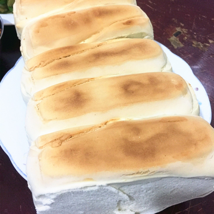 安徽特产阜阳临泉枕头馍硬面馒头农家手工地锅带焦蒸馍带焦小枕头馍3