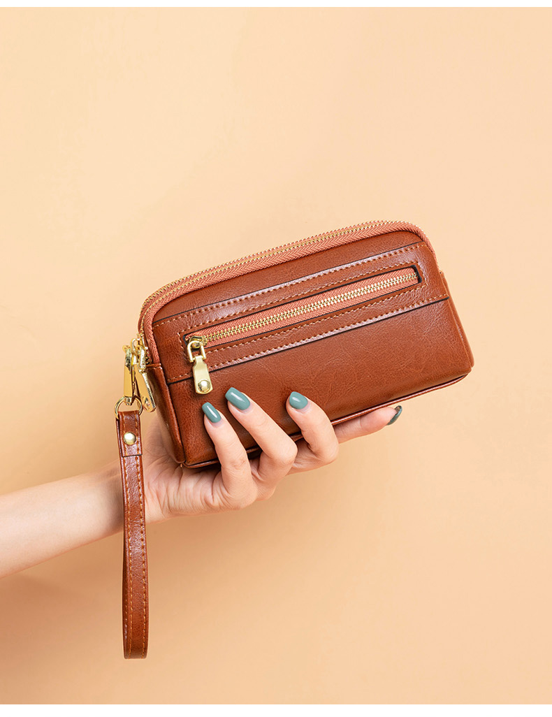 手包女2021新款时尚手拿包女士手拎包手提多功能手机小包包零钱包棕色