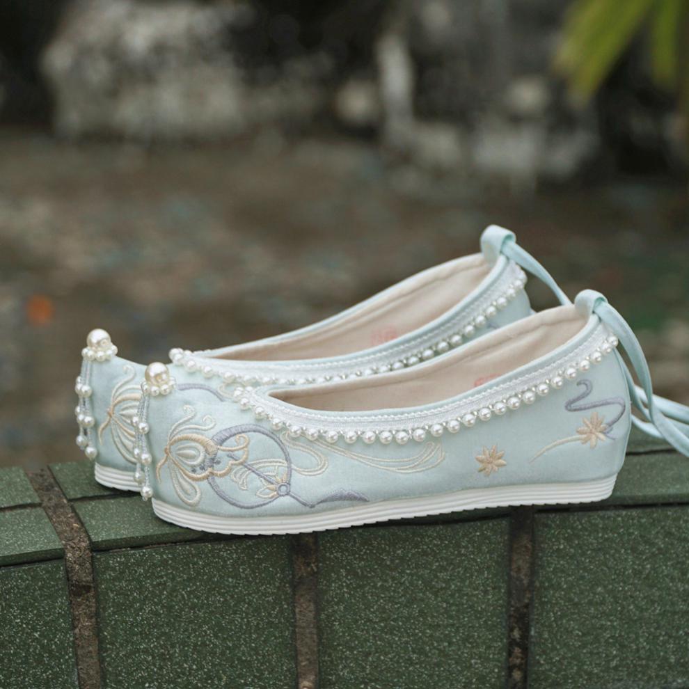 特价捡漏新品单鞋女原创夏季款古风汉服鞋子女绣花鞋内增高翘头搭配