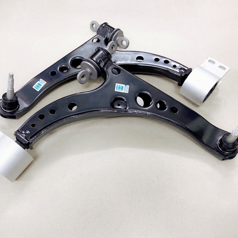 适用于适用于17-19款科鲁兹下摆臂15-18款威朗下支臂前悬挂支架总成